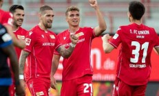 九游体育APP下载-柏林联盟队击败对手成功获得胜利