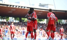 九游体育官方入口-法兰克福主场告捷，追赶争冠