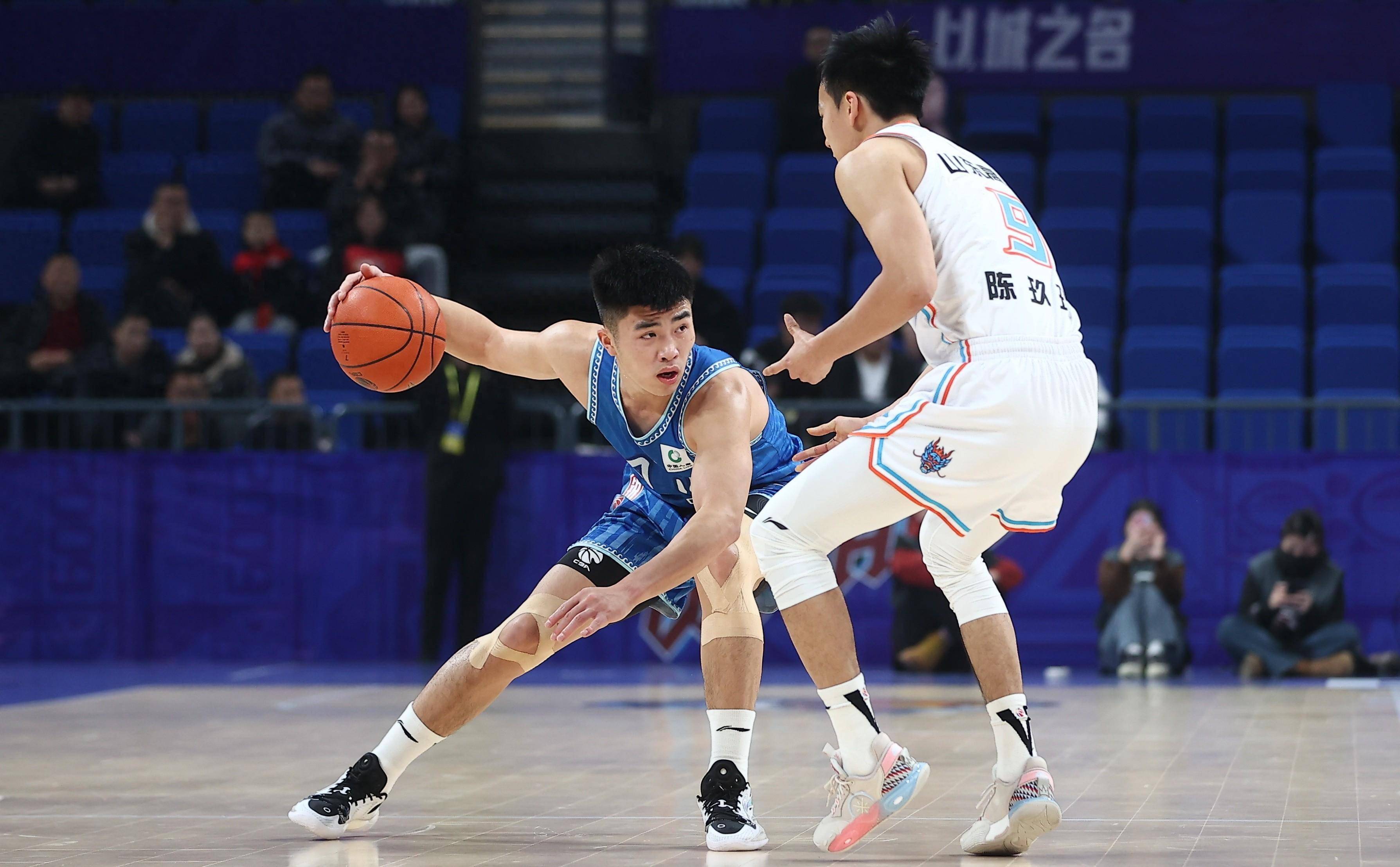 四川金强国内外援发挥出色，力克对手斩获胜利的简单介绍
