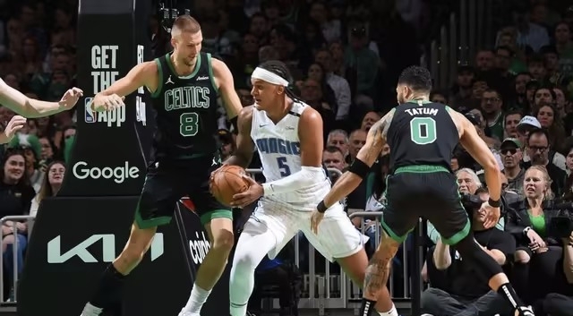 凯尔特人队击败主场东部强队，稳固榜首位置