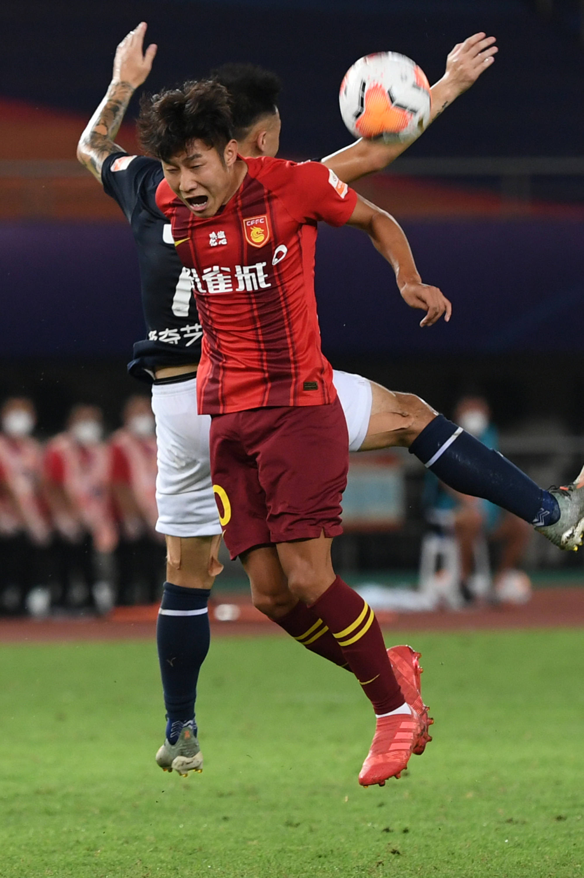 重庆力帆主场战平华夏幸福，保持不败