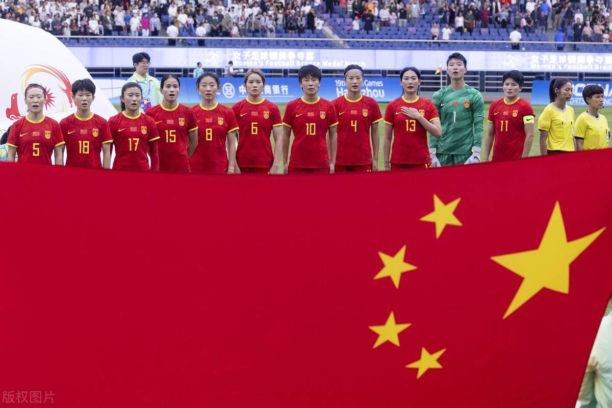 中国国内联赛决战如火如荼，女足风采依旧