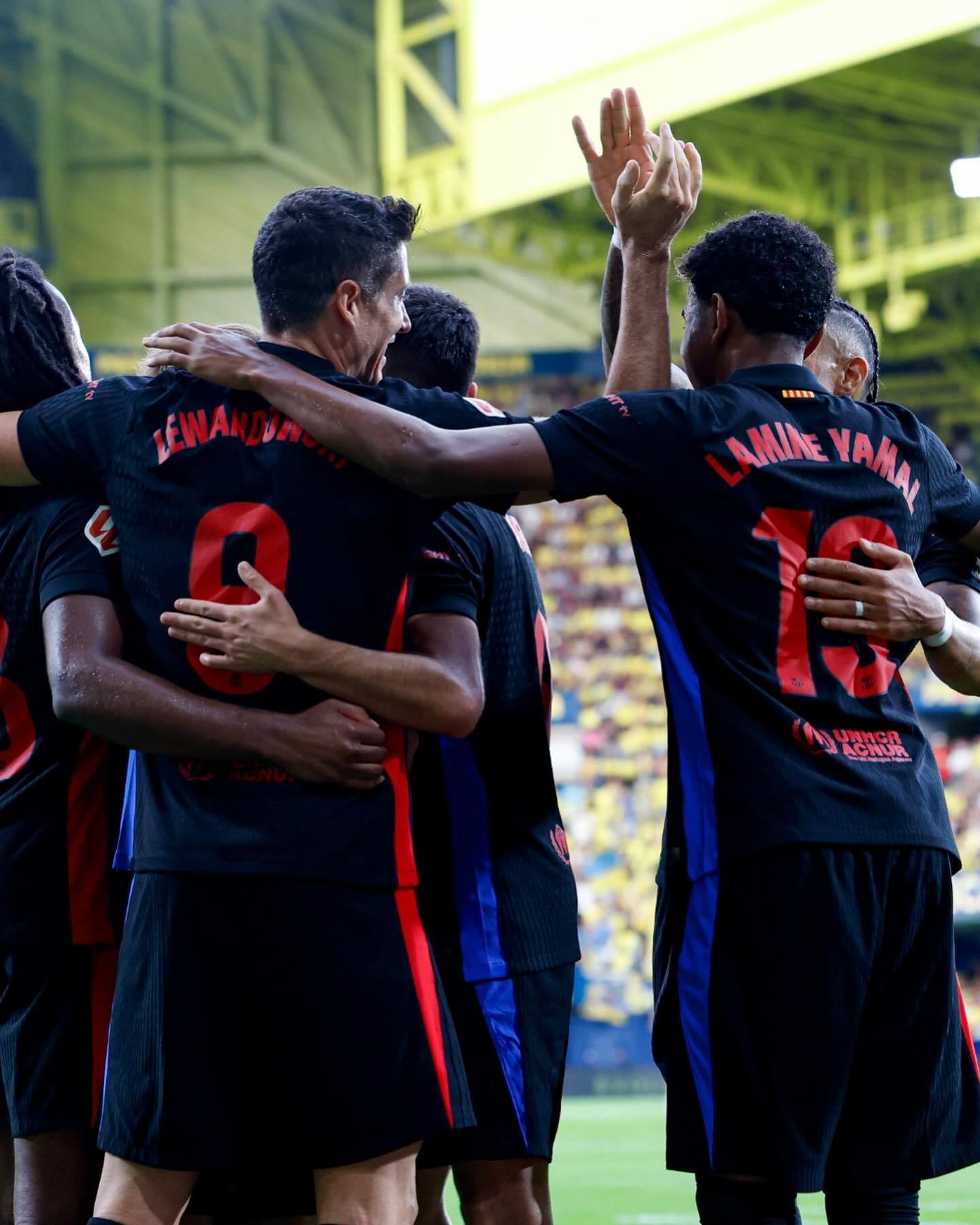 包含比利亚雷亚尔大胜克鲁塞罗，继续扩大领先优势的词条