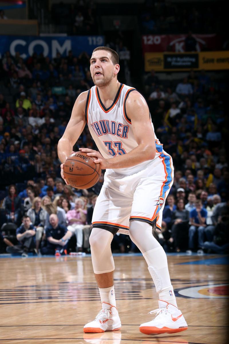 老鹰胜魔术，杨恩砍下生涯最高分