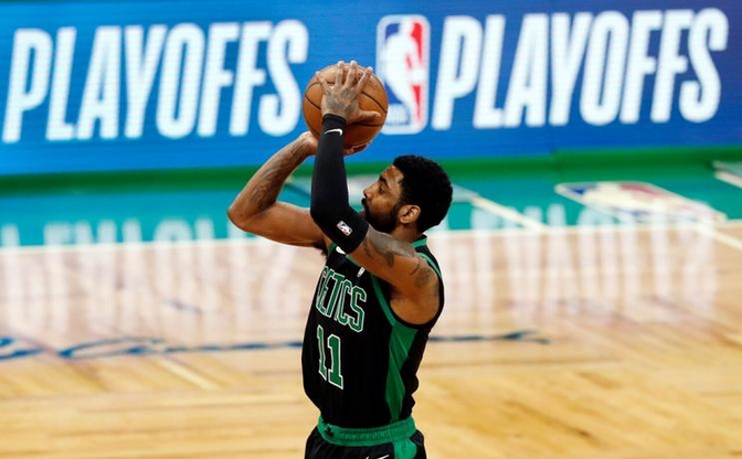 包含勇士横扫深圳队，德罗赞统治全场的词条